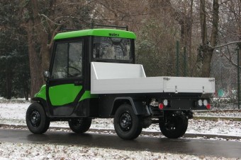 Elektromos teherautó Lengyelországból