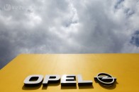 Újra részvénytársasággá alakult az Opel 10