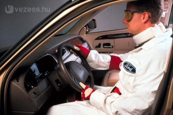 Terhes férfiak a Fordnál