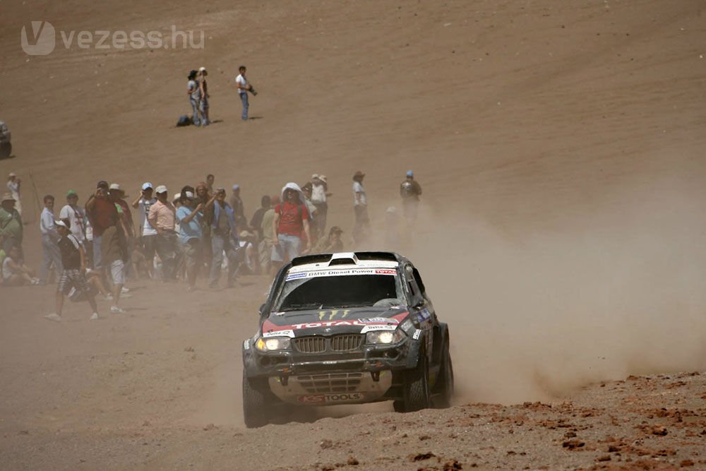 Éles a verseny a Dakar pihenőnapja előtt 10