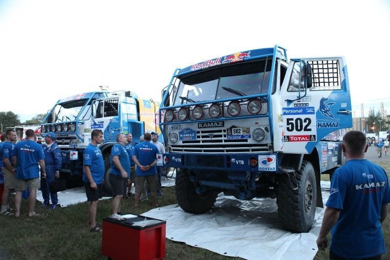 Szorul a hurok a Dakar-ralin 2