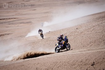 Szorul a hurok a Dakar-ralin