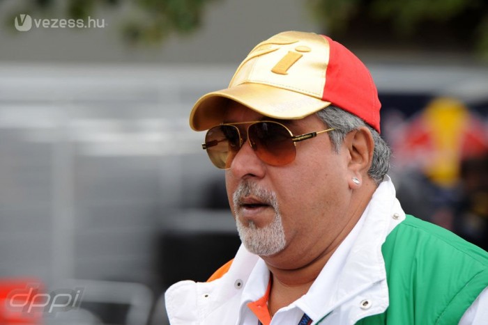 A Force India-főnök örül az indiai pilótának