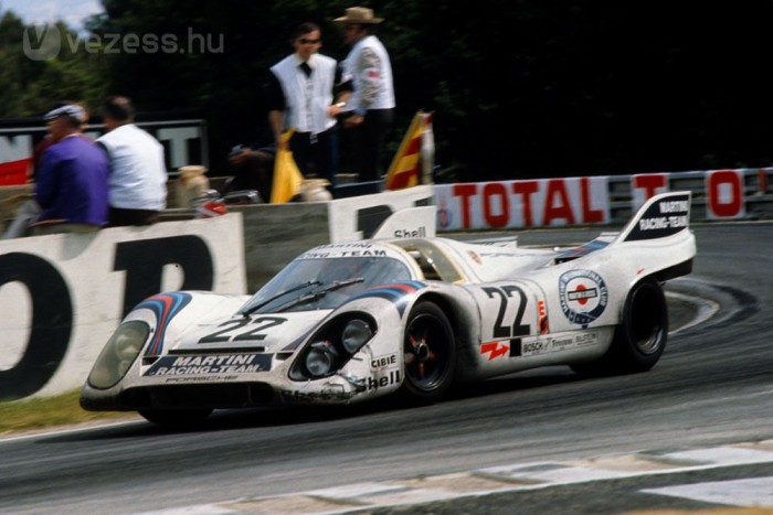 Száguldó labor a Porschétól 8