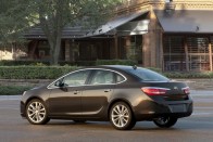 Buick lett a Chevy Cruze-ból 32