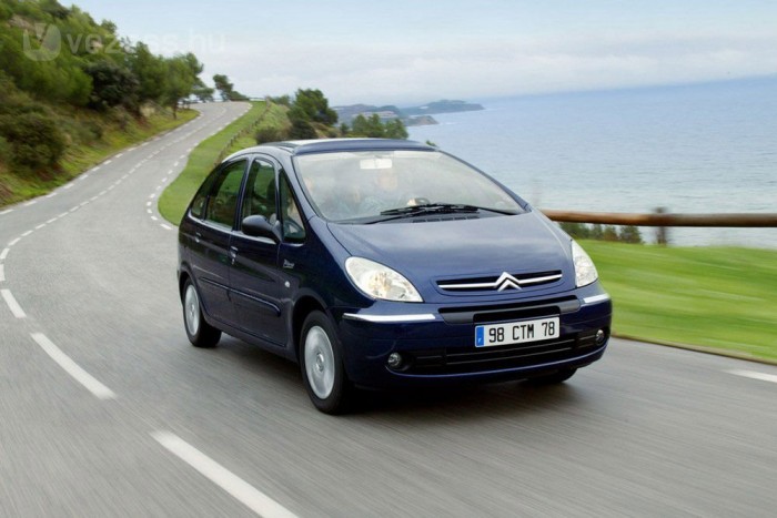 Félek az automatától! 10 | Vezess 700 ezer forintért nem kapható jó állapotú Xsara Picasso, bár csábító lehet