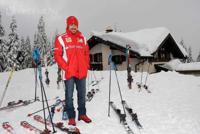 F1: Alonso kényszerpihenőn