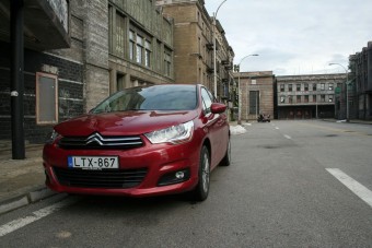 Reszkessenek a németek? - Citroën C4 bemutató