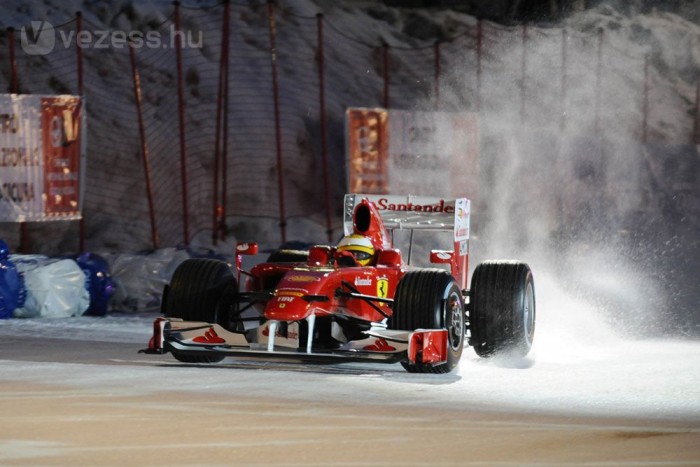 F1: Alonso mindenkit vert a jégen 6 | Vezess F1: Alonso mindenkit vert a jégen 6