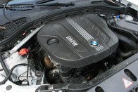 184 lóerőt és 380 Nm-t ad le a BMW négyhengeres dízelje