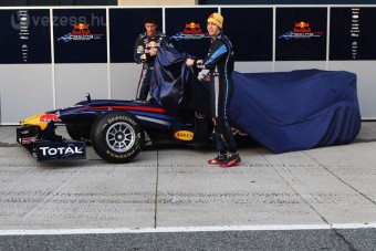 F1: A teszt reggelén jön az új Red Bull