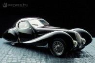 A Talbot-Lago T150 C SS Figoni & Falaschi karosszériás autó végsebessége 185 km/h volt