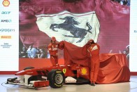 F1: Megérkezett az új Ferrari 26