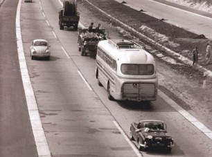 Hogyan közlekedjünk az autópályán?