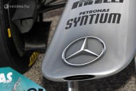 F1: Ezüst Red Bull-lal újít a Mercedes 17