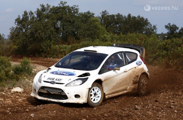 Rajtra kész a Ford új raliautója 9
