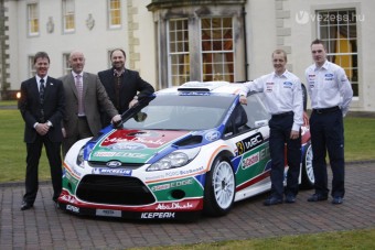 Rajtra kész a Ford új raliautója