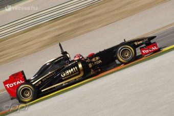 F1: A Renault begyorsult, a Ferrari kigyulladt