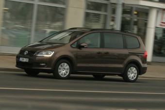 Tágas, csendes, szomjas kripta