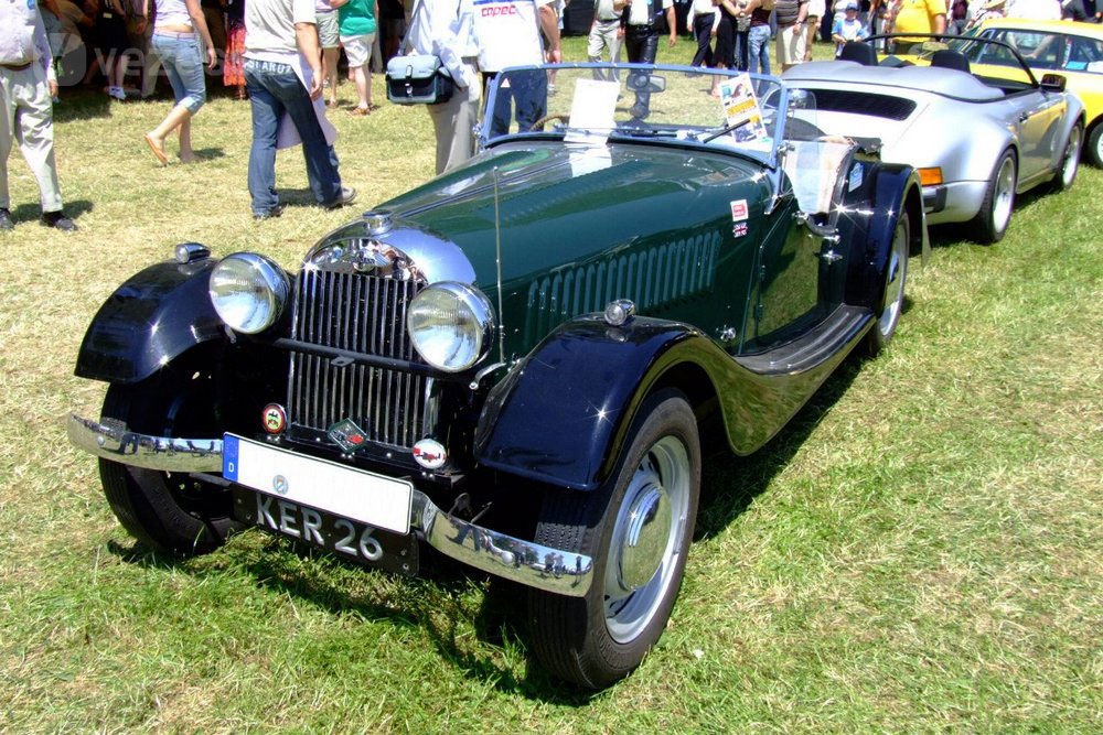 Morgan Plus 4