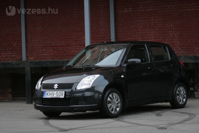 2006 óta a javítások kimerültek a két kiégett izzó cseréjében