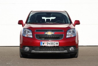 Olcsó, tágas lamantint tessék!