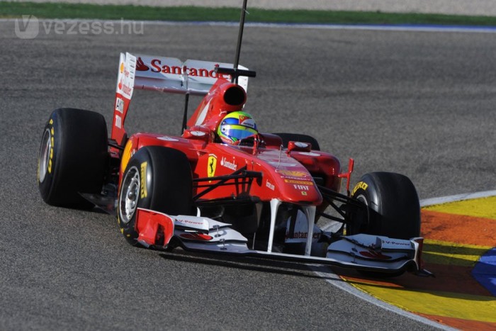 F1: A Ferrari átnevezte az autóját