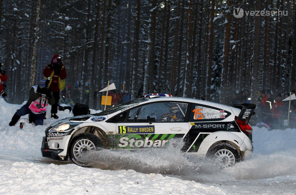 Tarolt a Ford a Svéd-ralin 10