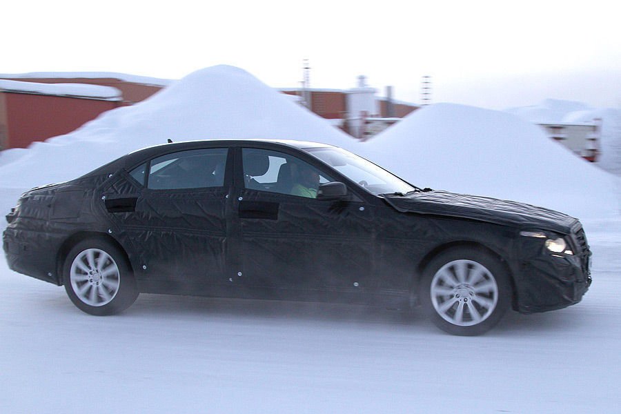 Mercedes S-osztály: 74 g/km CO2 kibocsátás 8