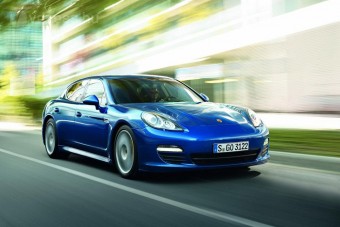 Minden idők legtakarékosabb Porschéja