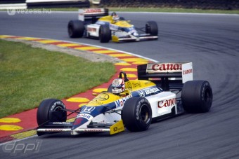 F1: Retrós lehet az új Williams