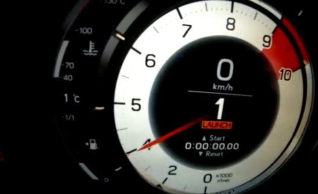 Pokolian gyors a legdrágább Lexus