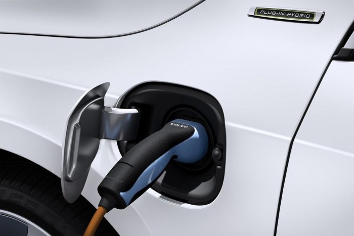 Jövőre érkezik az első hibrid Volvo 7 | Vezess Jövőre érkezik az első hibrid Volvo 7