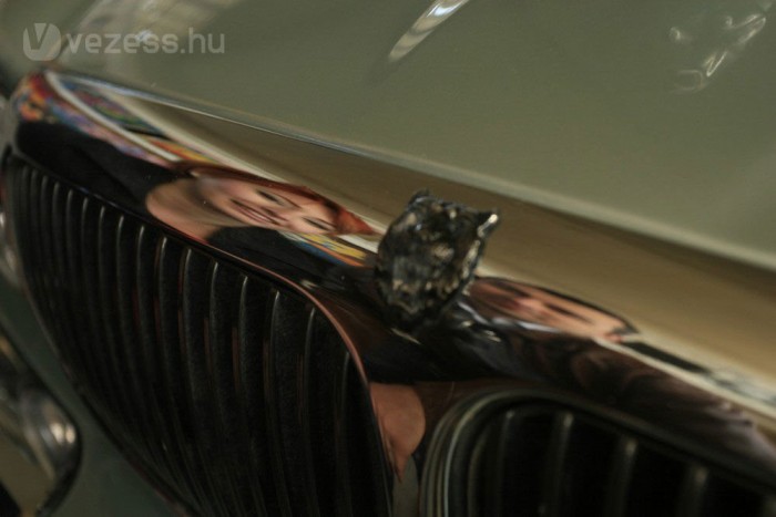 Jaguar XJ: nyomokban Jaguart tartalmazhat 10