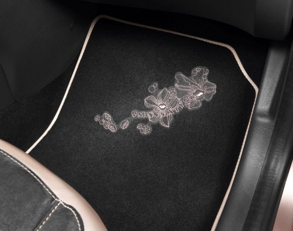 Vulévu kusé ávekmoá? – egy Twingóban 11 | Vezess Kivirágzott a szőnyeg is