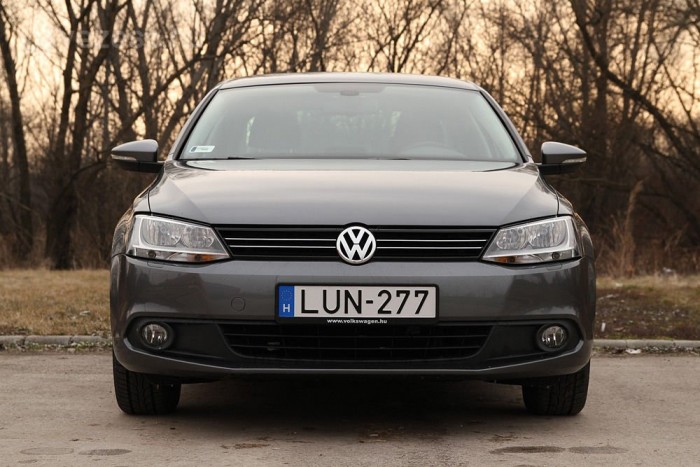 Nem sok jót ígér, a fenyegető tekintet