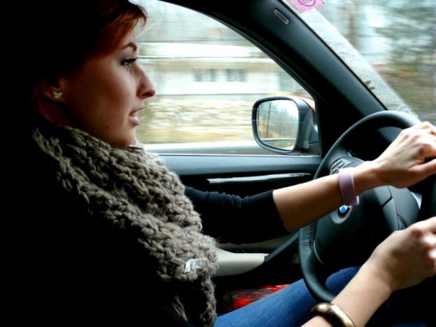 Bréking! Mindkét kezem a kormányon!!!