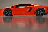 Nincs titok: Itt az új Lamborghini 30