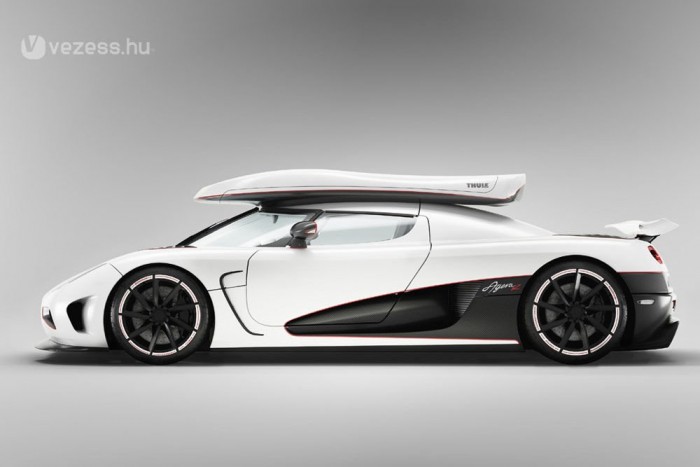 Síelni 1000 lóerős sportkocsival 7