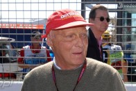 F1: Laudáék Ferrari-belviszályt jósolnak 2