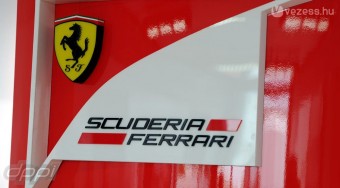 F1: Laudáék Ferrari-belviszályt jósolnak