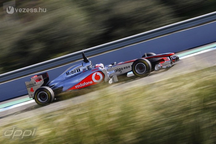 Button: Lemaradhat a McLaren