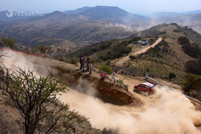 Loeb visszavágna a Fordnak 8