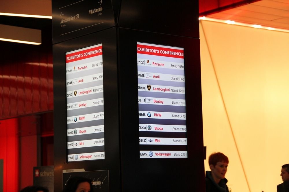 43985_340873_1000x700.jpg | Vezess | Vezess Negyedóránként-félóránként sajtótájékoztató