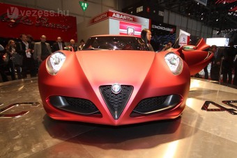 Hamvas szépség az Alfa Romeo standján