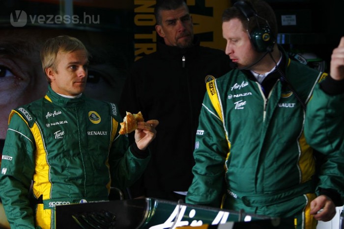 F1: Egyre jobb lesz a Lotus 3 | Vezess F1: Egyre jobb lesz a Lotus 3