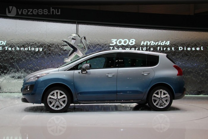 A világ első dízel hibrid autója előrendelésben már megvásárolható