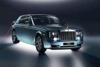 Be kell látni, a vándorló elektronoké a jövő, 389 lóerős lesz a villanyos luxus első úttörője a Rolls-Royce Phantom EX102.