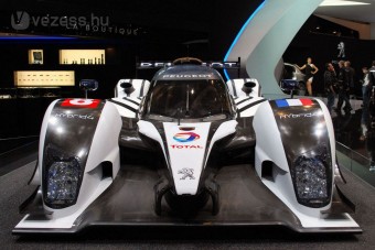 Hibrid Peugeot Le Mans-ban