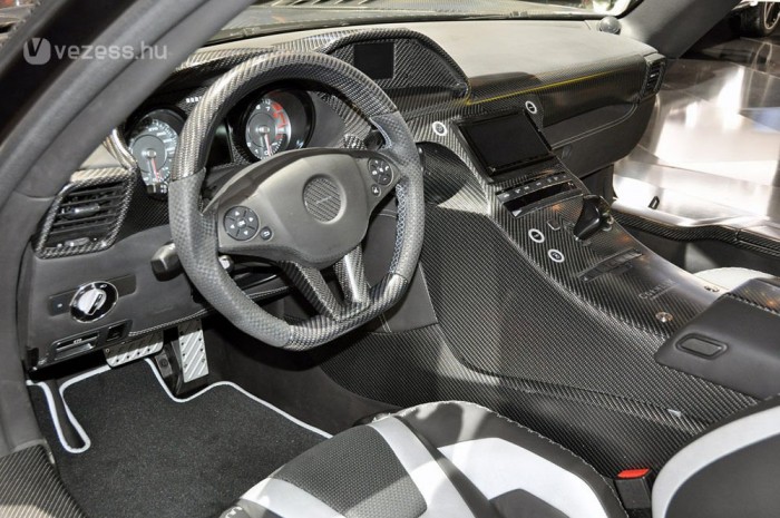 Emberevő gyilkosból autó 7